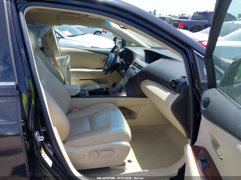 2014 Lexus Rx VIN 2T2ZK1BA0EC136893 IAAI salvage auction — LEFT SIDE, Wait Title, sold $6,950 on 2026-08-27 (photo 5)