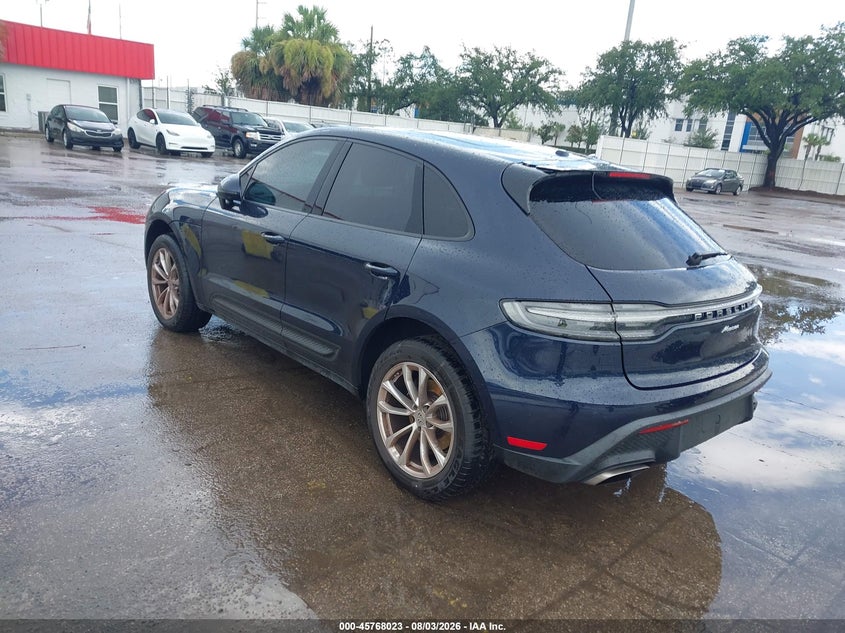 2023 Porsche Macan VIN WP1AA2A54PLB17675 IAAI salvage auction — ELECTRICAL, Rebuildable (Florida), sold $22,100 on 2026-08-10 (photo 3)