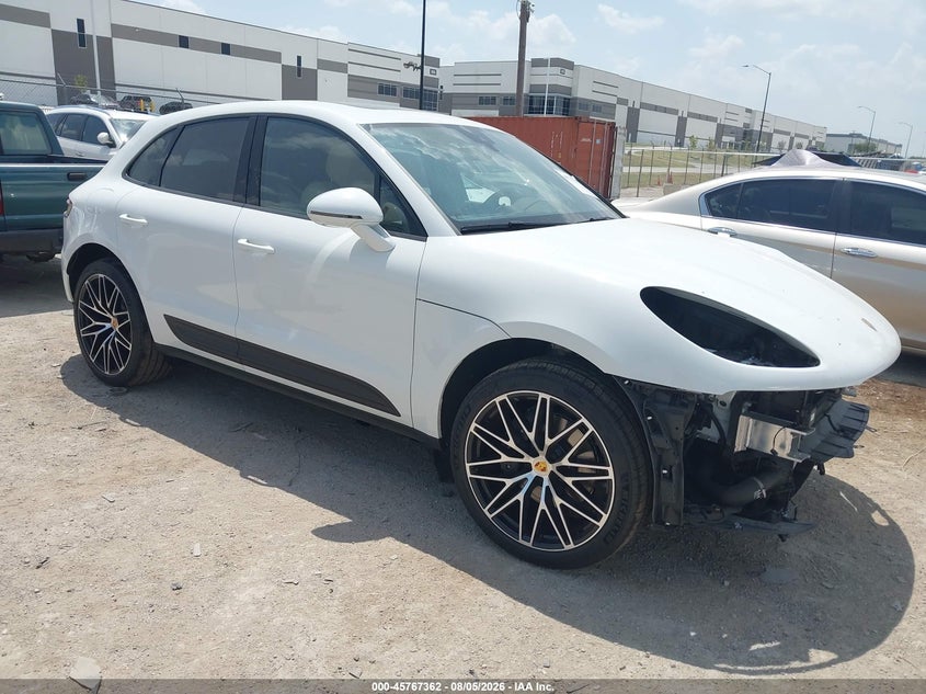 2026 Porsche Macan VIN WP1AA2A55TLB07019 — IAAI salvage auction photo