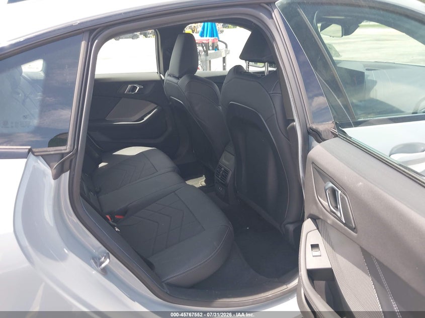 2026 BMW 2er VIN WBA23GG07T7V25144 IAAI salvage auction — FRONT & REAR, Wait Title, sold $18,175 on 2026-08-26 (photo 8)