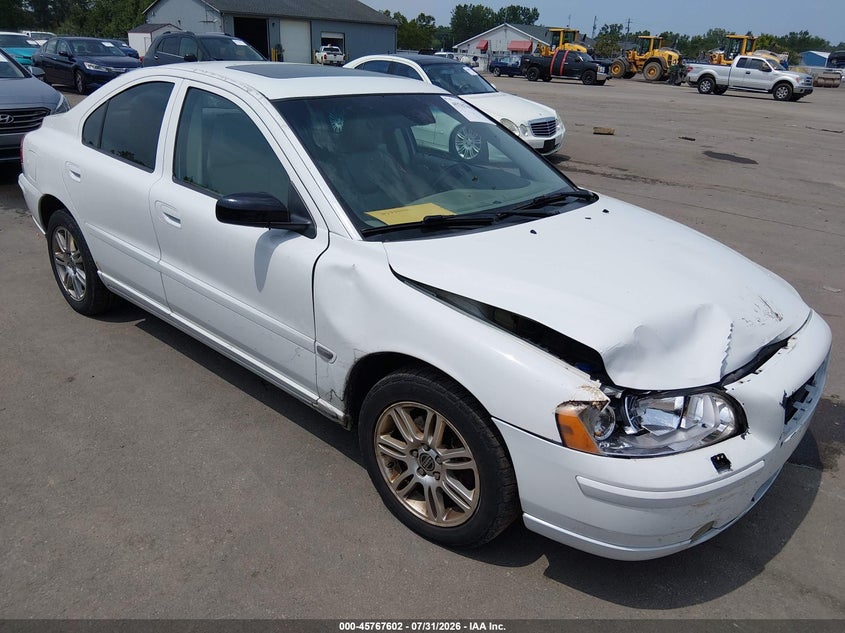 2006 Volvo S60 VIN YV1RH592X62525897 IAAI salvage auction — FRONT END, Salvage (Ohio), sold $375 on 2026-08-18 (photo 1)
