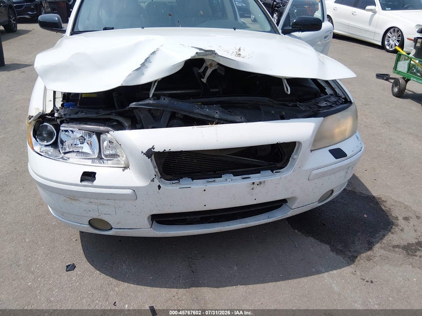 2006 Volvo S60 VIN YV1RH592X62525897 IAAI salvage auction — FRONT END, Salvage (Ohio), sold $375 on 2026-08-18 (photo 6)