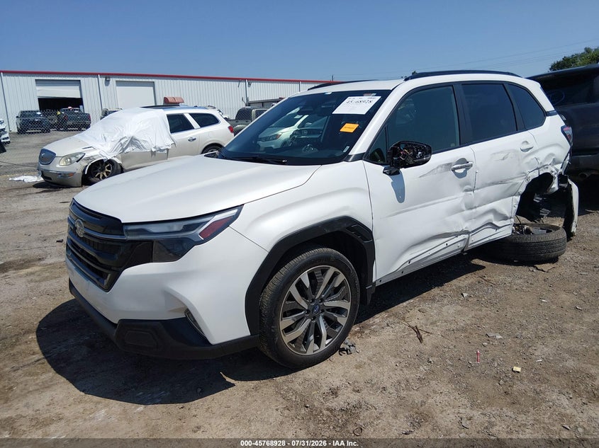 2025 Subaru Forester VIN JF2SLDTC8SH411925 IAAI salvage auction — SIDE, Salvage Title, sold $7,600 on 2026-08-22 (photo 2)