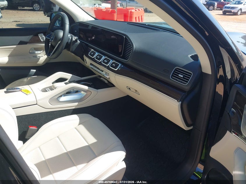 2024 Mercedes-benz Gls-klasse VIN 4JGFF5KE1RB034766 IAAI salvage auction — FRONT END, Wait Title, sold $34,025 on 2026-08-31 (photo 5)