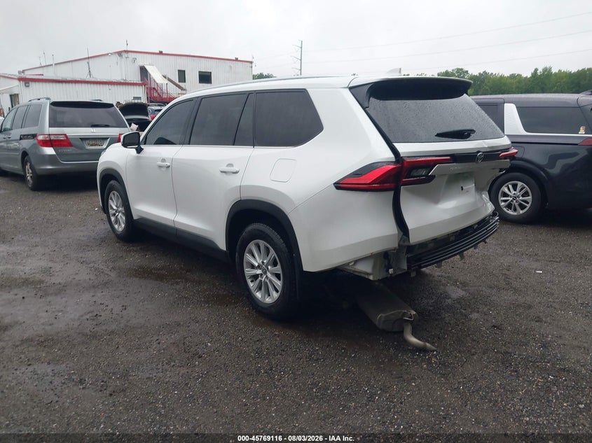 2024 Toyota Highlander VIN 5TDAAAB56RS021736 IAAI salvage auction — REAR END, Salvage - 75% Or Less (Maryland), sold $20,600 on 2026-08-26 (photo 3)