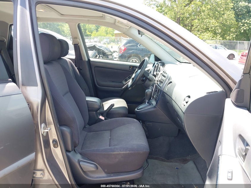 2004 Pontiac Vibe VIN 5Y2SL62814Z403234 IAAI salvage auction — RIGHT FRONT, Clear (Virginia), sold $500 on 2026-08-19 (photo 5)