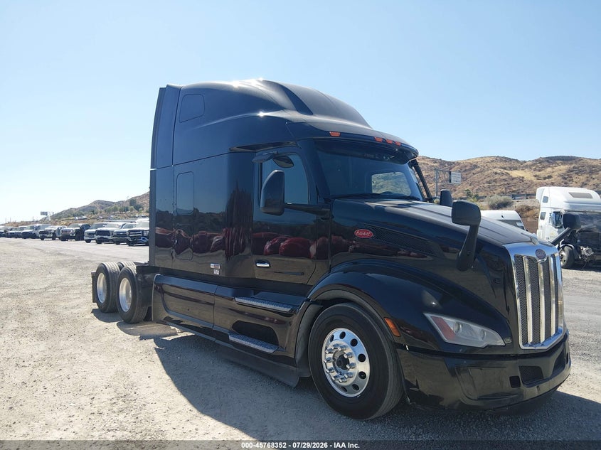 2024 Peterbilt 579 VIN 1XPBD49X4RD656520 IAAI salvage auction — FRONT END, Clear-Dealer Only (Indiana), sold $36,250 on 2026-09-16 (photo 1)