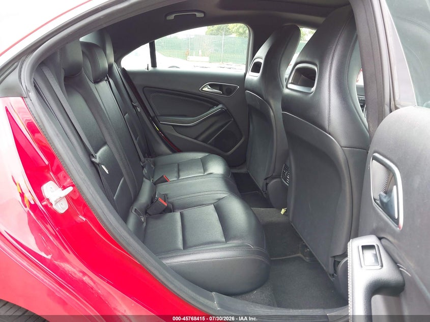 2014 Mercedes-benz Cla-class VIN WDDSJ4GB3EN148812 IAAI salvage auction — NORMAL WEAR, Clear (Maryland), sold $2,525 on 2026-07-31 (photo 8)
