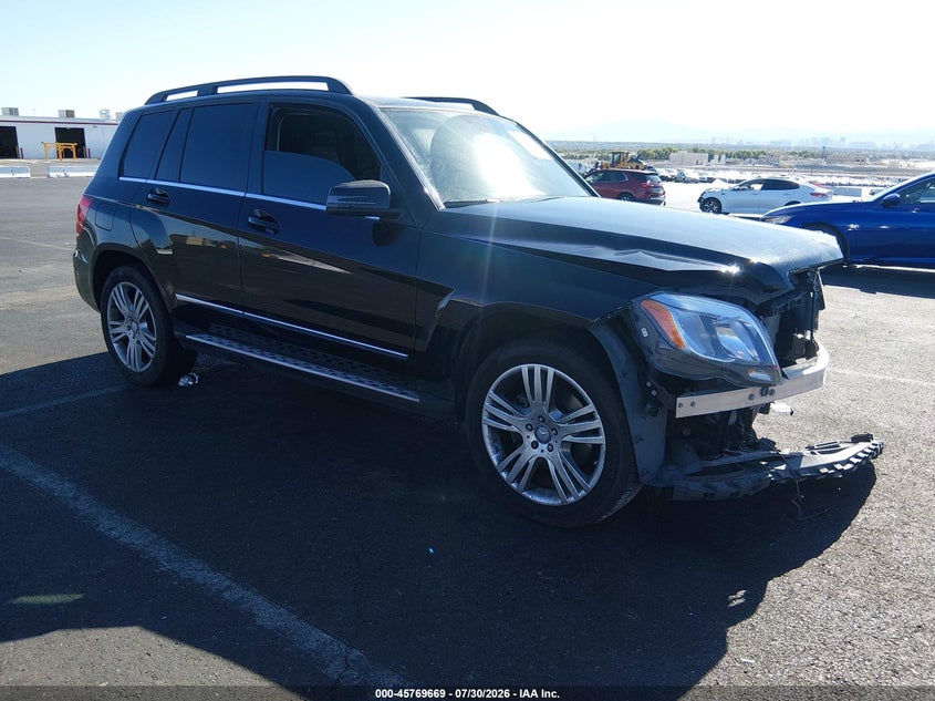 2015 Mercedes-benz Glk-klasse VIN WDCGG5HB6FG344312 IAAI salvage auction — FRONT END, Salvage Title, sold $3,000 on 2026-08-19 (photo 1)