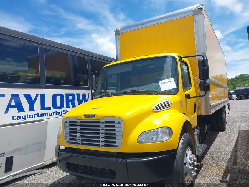 2019 Freightliner M2 106 VIN 3ALACWFB6KDKH7060 IAAI salvage auction — REPOSSESSION, Clear (California), sold $17,500 on 2026-09-10 (photo 2)