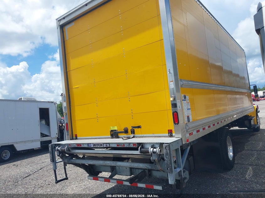 2019 Freightliner M2 106 VIN 3ALACWFB6KDKH7060 IAAI salvage auction — REPOSSESSION, Clear (California), sold $17,500 on 2026-09-10 (photo 4)