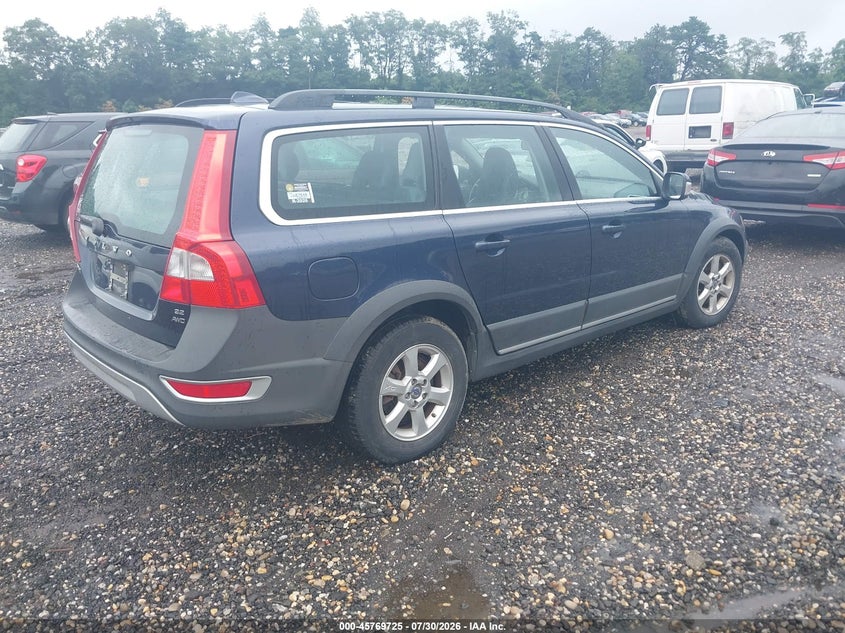 2010 Volvo Xc70 VIN YV4960BZ0A1080085 IAAI salvage auction — FRONT END, Clear (New York), sold $400 on 2026-08-04 (photo 4)