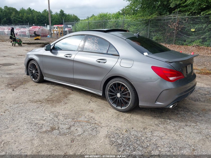 2014 Mercedes-benz Cla-klasse VIN WDDSJ4GB9EN081553 IAAI salvage auction — NORMAL WEAR, Salvage Title, sold $2,250 on 2026-08-10 (photo 3)