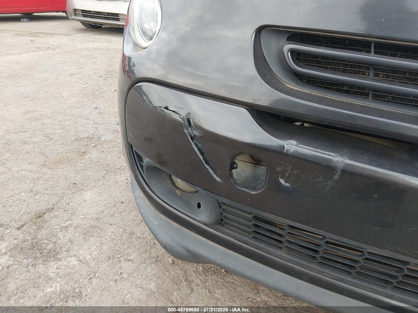2014 Fiat 500l VIN ZFBCFACH1EZ019794 IAAI salvage auction — NORMAL WEAR, Salvage Title, sold $250 on 2026-08-05 (photo 6)