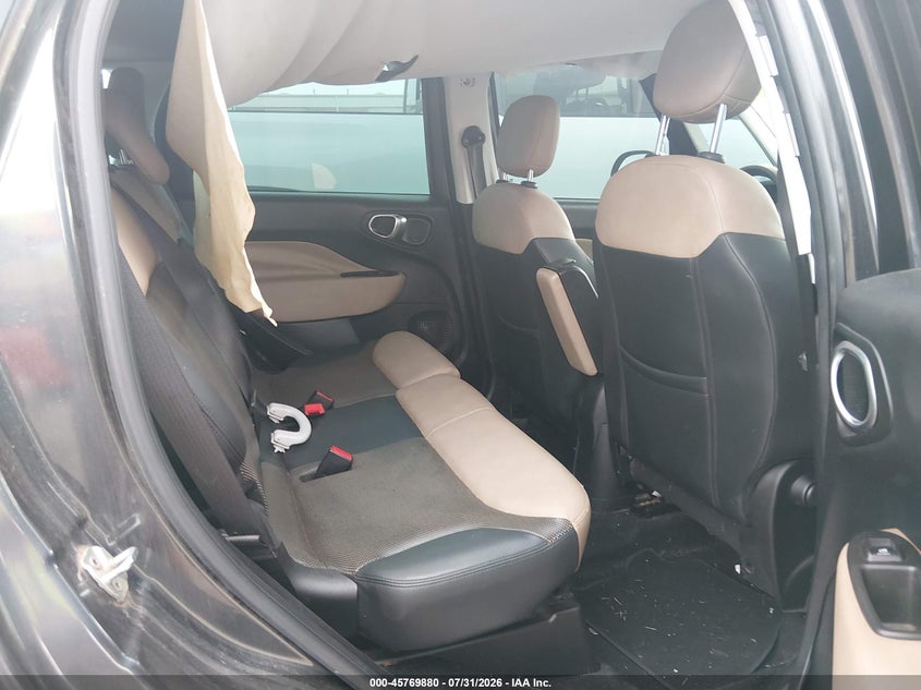 2014 Fiat 500l VIN ZFBCFACH1EZ019794 IAAI salvage auction — NORMAL WEAR, Salvage Title, sold $250 on 2026-08-05 (photo 8)