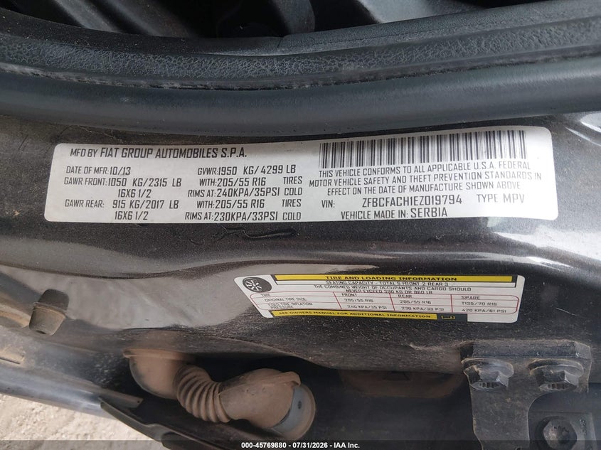 2014 Fiat 500l VIN ZFBCFACH1EZ019794 IAAI salvage auction — NORMAL WEAR, Salvage Title, sold $250 on 2026-08-05 (photo 9)