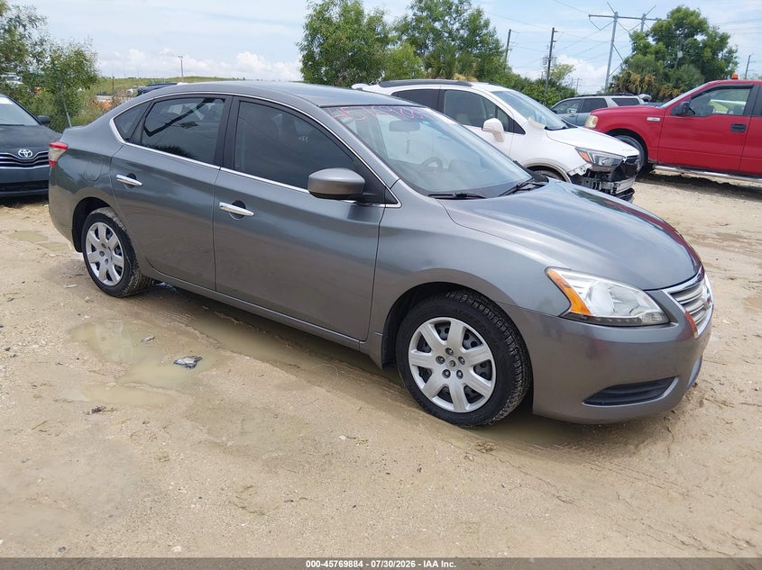2015 Nissan Sentra VIN 3N1AB7AP5FY368422 IAAI salvage auction — LEFT SIDE, Salvage Title, sold $600 on 2026-08-21 (photo 1)