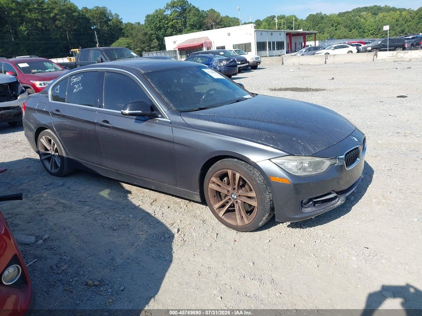 2013 BMW 3er VIN WBA3F9C57DF483820 IAAI salvage auction — NORMAL WEAR, Clear (Georgia), sold $1,300 on 2026-08-18 (photo 1)