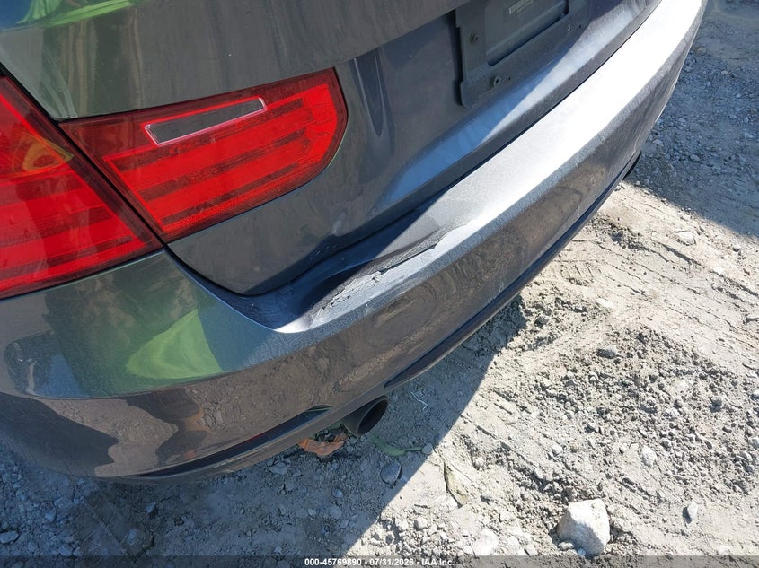 2013 BMW 3er VIN WBA3F9C57DF483820 IAAI salvage auction — NORMAL WEAR, Clear (Georgia), sold $1,300 on 2026-08-18 (photo 6)