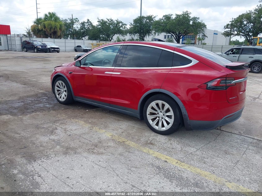 2018 Tesla Model x VIN 5YJXCBE23JF121877 IAAI salvage auction — FRONT END, Clear (Florida), sold $11,900 on 2026-08-19 (photo 3)