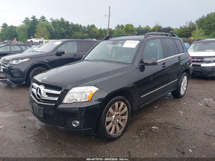 2011 Mercedes-benz Glk-class VIN WDCGG8HB7BF573504 IAAI salvage auction — NORMAL WEAR, Clear (Massachusetts), sold $2,800 on 2026-08-14 (photo 2)