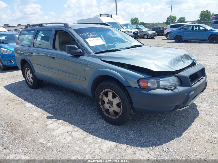 2002 Volvo V70 VIN YV1SZ58D721076597 IAAI salvage auction — FRONT END, Salvage (Pennsylvania), sold $375 on 2026-08-19 (photo 1)