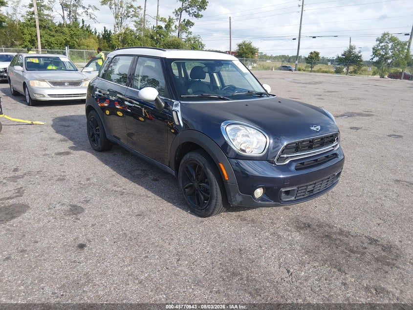 2015 Mini Countryman VIN WMWZC3C55FWT04841 IAAI salvage auction — NORMAL WEAR, Clear (Florida), sold $300 on 2026-08-13 (photo 1)