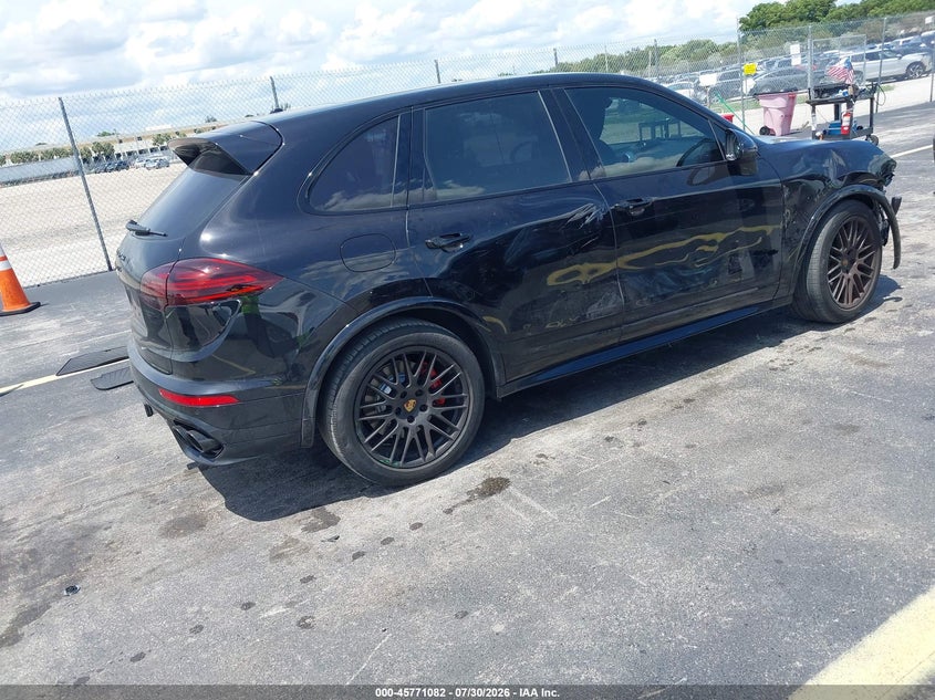 2016 Porsche Cayenne VIN WP1AD2A27GLA72731 IAAI salvage auction — RIGHT SIDE, Wait Title, sold $7,200 on 2026-09-17 (photo 4)