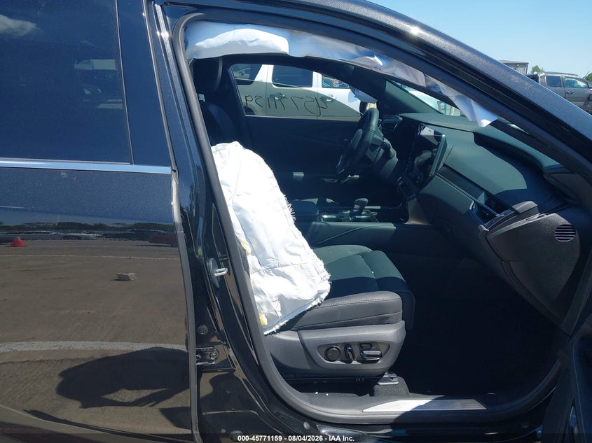 2026 Lexus Rx VIN 2T2BBMCA6TC133348 IAAI salvage auction — RIGHT FRONT, Salvage Title, sold $33,500 on 2026-09-14 (photo 5)