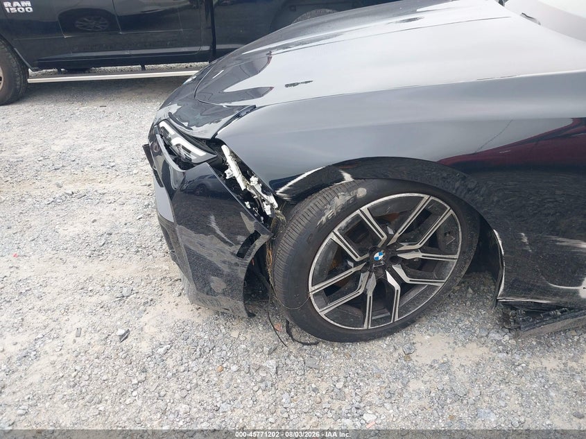 2026 BMW 7er VIN WBA33EH08TCX49909 IAAI salvage auction — ALL OVER, Clear (New Jersey), sold $61,250 on 2026-08-11 (photo 6)