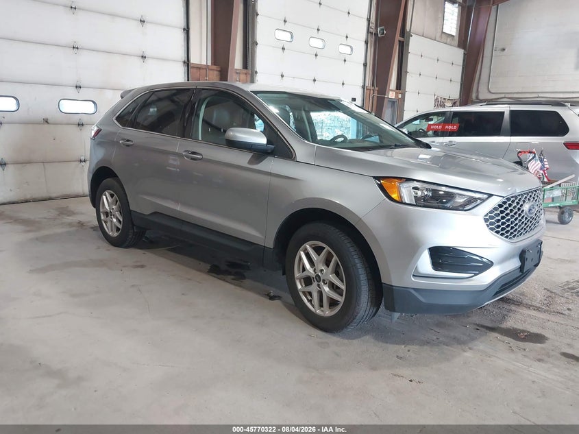 2024 Ford Edge VIN 2FMPK4J99RBA22678 — IAAI salvage auction photo