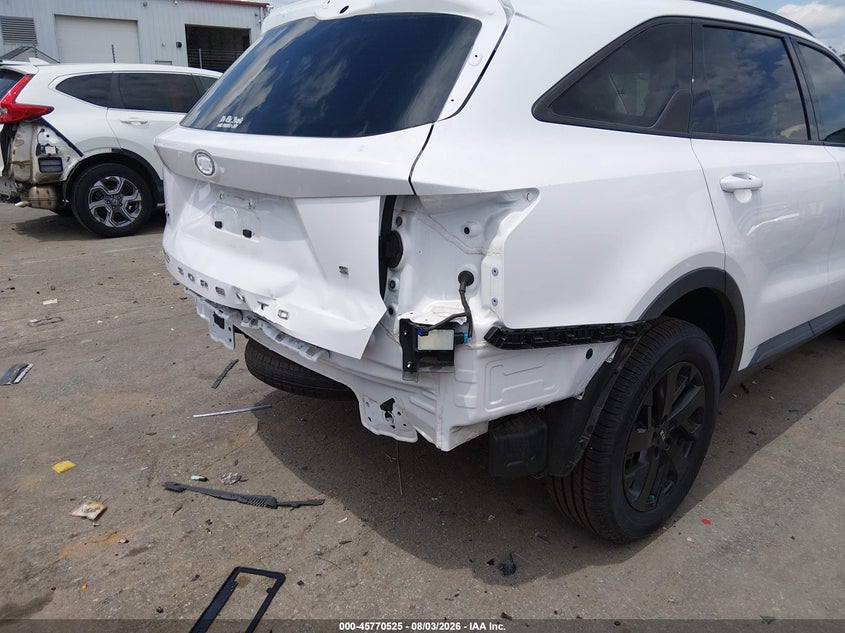 2021 Kia Sorento VIN 5XYRLDLC4MG064778 IAAI salvage auction — REAR END, Wait Title, sold $11,200 on 2026-08-24 (photo 6)
