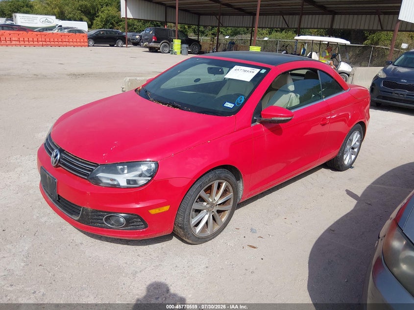 2016 Volkswagen Eos VIN WVWBW8AH7GV000889 IAAI salvage auction — NORMAL WEAR, Salvage Title, sold $25 on 2026-08-17 (photo 4)