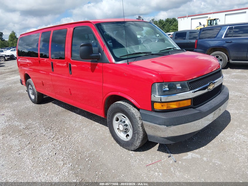 2017 Chevrolet Express 3500 VIN 1GAZGPFG5H1266998 — IAAI salvage auction photo