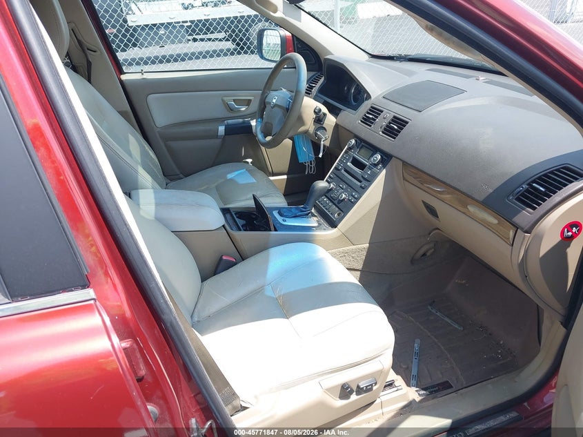 2011 Volvo Xc90 VIN YV4952CY6B1606676 IAAI salvage auction — RIGHT FRONT, Salvage (Tennessee), sold $675 on 2026-08-20 (photo 5)