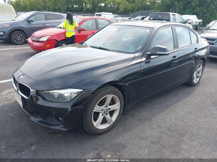 2014 BMW 3er VIN WBA3C1C54EK109992 IAAI salvage auction — NORMAL WEAR, Clear (Tennessee), sold $1,450 on 2026-08-20 (photo 2)