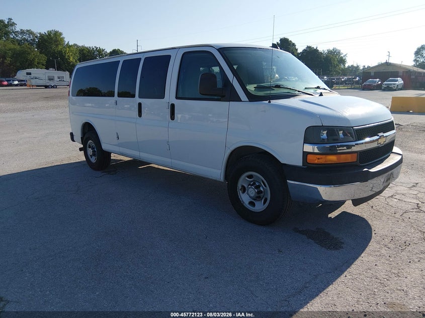 2016 Chevrolet Express 3500 VIN 1GAZGPFG6G1317262 — IAAI salvage auction photo