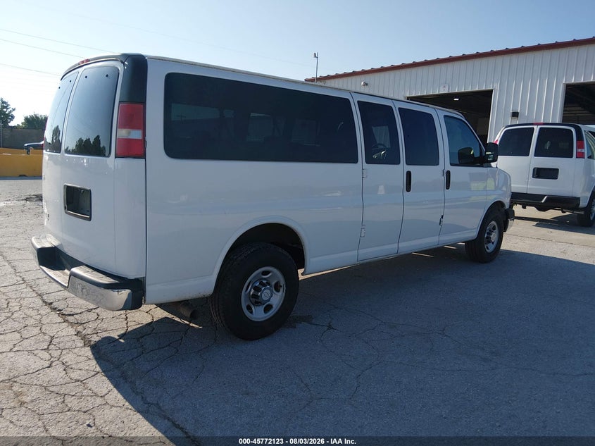 2016 Chevrolet Express 3500 VIN 1GAZGPFG6G1317262 IAAI salvage auction — NORMAL WEAR, Sf97 (Missouri), sold $17,450 on 2026-09-03 (photo 4)