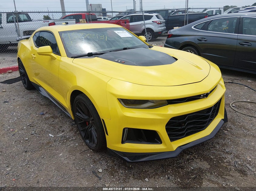 2018 Chevrolet Camaro VIN 1G1FJ1R65J0125946 — IAAI salvage auction photo