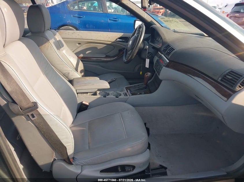 2003 BMW 3 series VIN WBABS33403PG90220 IAAI salvage auction — FRONT END, Rebuildable (Florida), sold $1,125 on 2026-08-18 (photo 5)