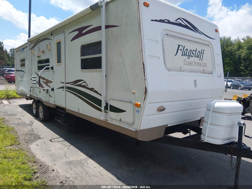2007 Flagstaff 831krss VIN 4X4TFLG2X71818208 IAAI salvage auction — NORMAL WEAR, Clear (Connecticut), sold $375 on 2026-09-10 (photo 1)
