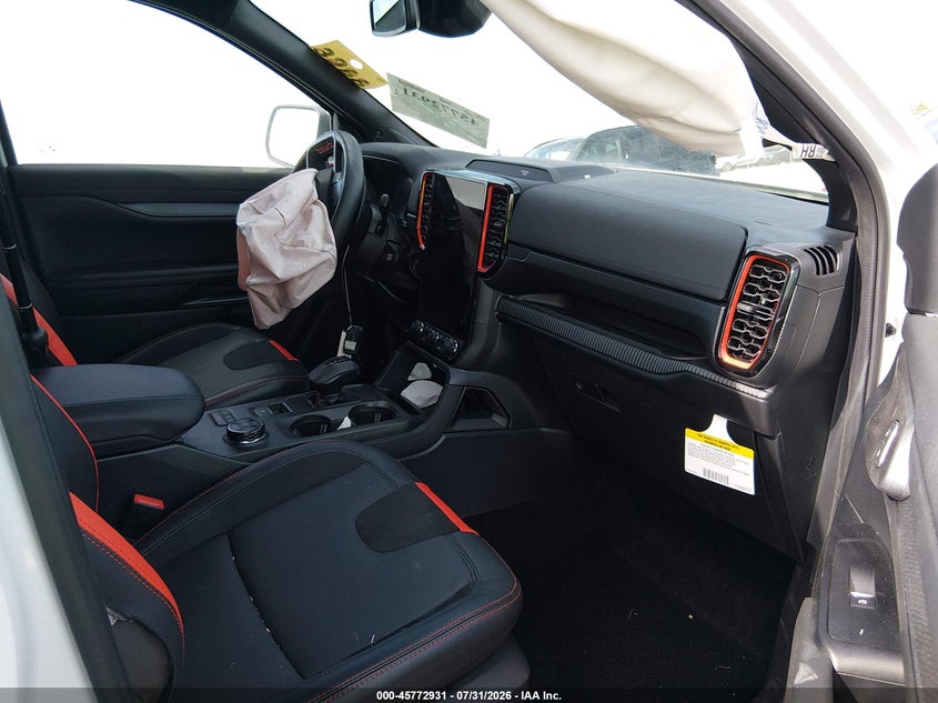 2026 Ford Ranger VIN 1FTER4LR4TLE03348 IAAI salvage auction — SIDE, Salvage Title, sold $25,300 on 2026-08-24 (photo 5)