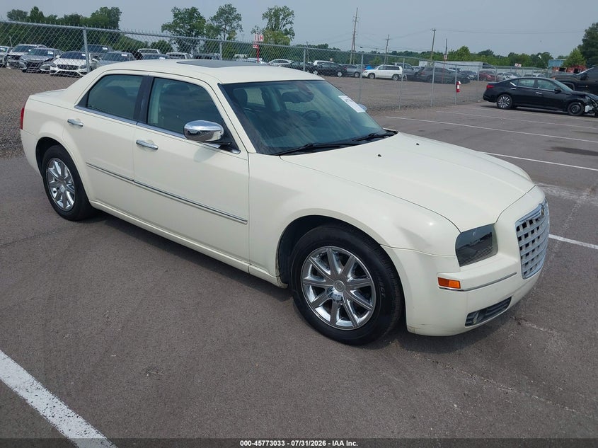 2009 Chrysler 300 VIN 2C3KA33V79H619626 IAAI salvage auction — UNKNOWN, Clear (Tennessee), sold $4,000 on 2026-08-23 (photo 1)