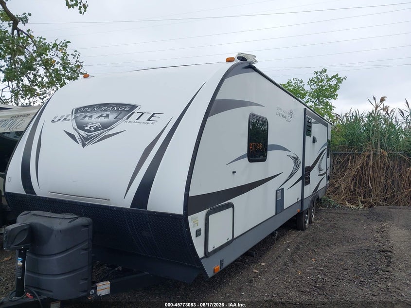 2017 VIN 58TTU3324H3027854 IAAI salvage auction — Storm Damage, Clear, sold $5,000 on 2026-10-13 (photo 2)