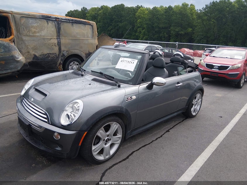 2007 Mini Cooper VIN WMWRH33537TJ44561 IAAI salvage auction — NORMAL WEAR, Clear (North Carolina), sold $400 on 2026-08-12 (photo 2)