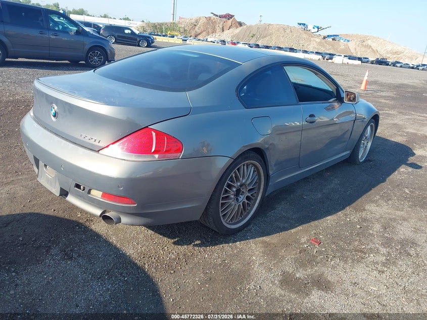 2007 BMW 6 series VIN WBAEH13587CR52732 IAAI salvage auction — NORMAL WEAR, Clear (New York), sold $450 on 2026-08-04 (photo 4)