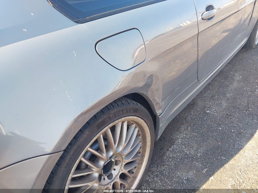 2007 BMW 6 series VIN WBAEH13587CR52732 IAAI salvage auction — NORMAL WEAR, Clear (New York), sold $450 on 2026-08-04 (photo 6)