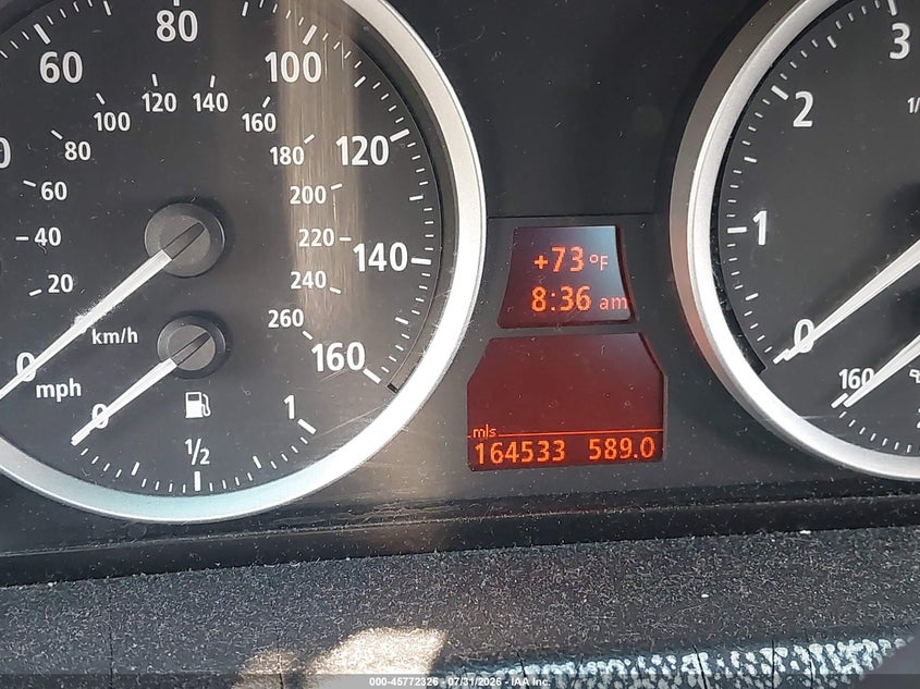 2007 BMW 6 series VIN WBAEH13587CR52732 IAAI salvage auction — NORMAL WEAR, Clear (New York), sold $450 on 2026-08-04 (photo 7)