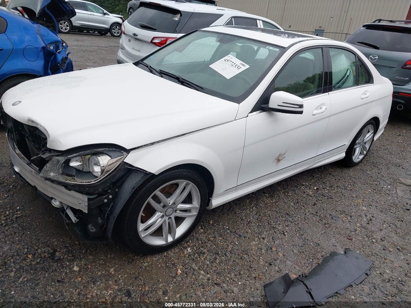 2014 Mercedes-benz C-klasse VIN WDDGF8AB7EG247421 IAAI salvage auction — FRONT END, Salvage Title, sold $2,450 on 2026-08-13 (photo 2)
