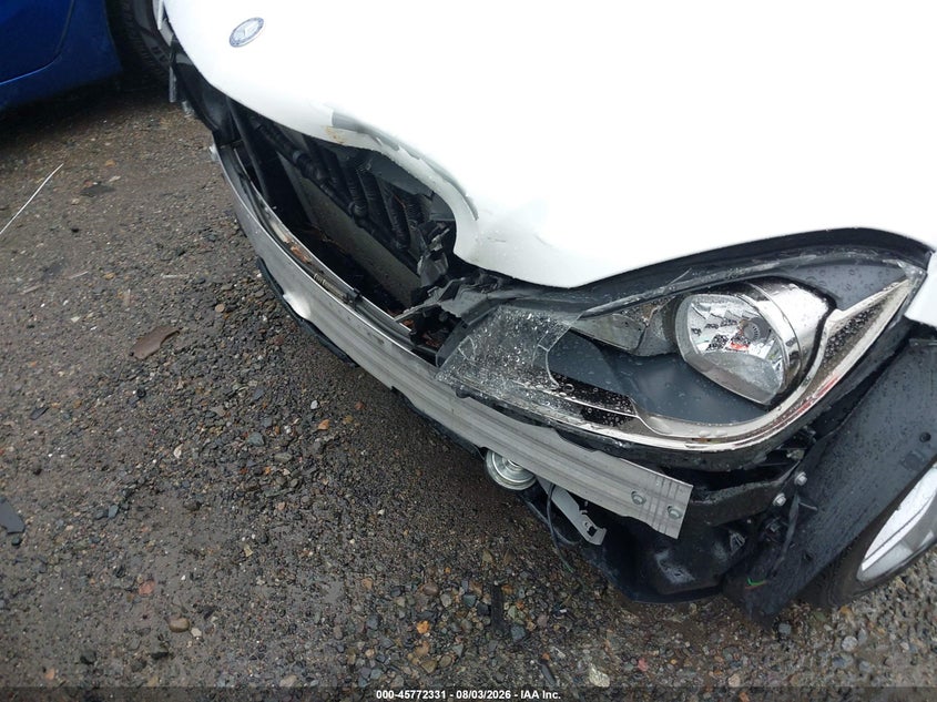 2014 Mercedes-benz C-klasse VIN WDDGF8AB7EG247421 IAAI salvage auction — FRONT END, Salvage Title, sold $2,450 on 2026-08-13 (photo 6)